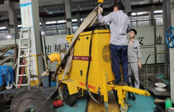 抢险排涝泵车.jpg 抢险排涝泵车.jpg