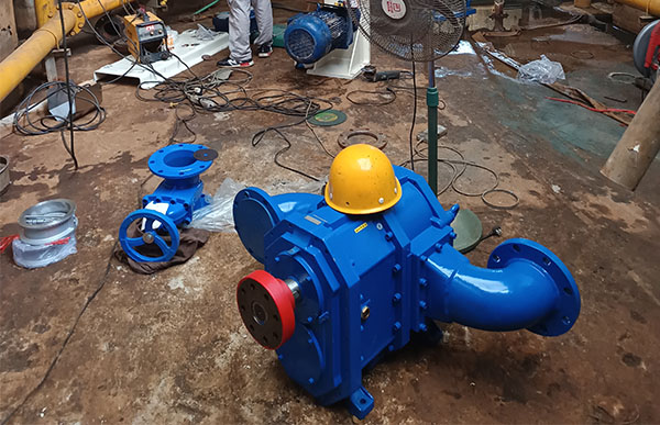 兰溪污水处理厂高效池转子泵安装.jpg